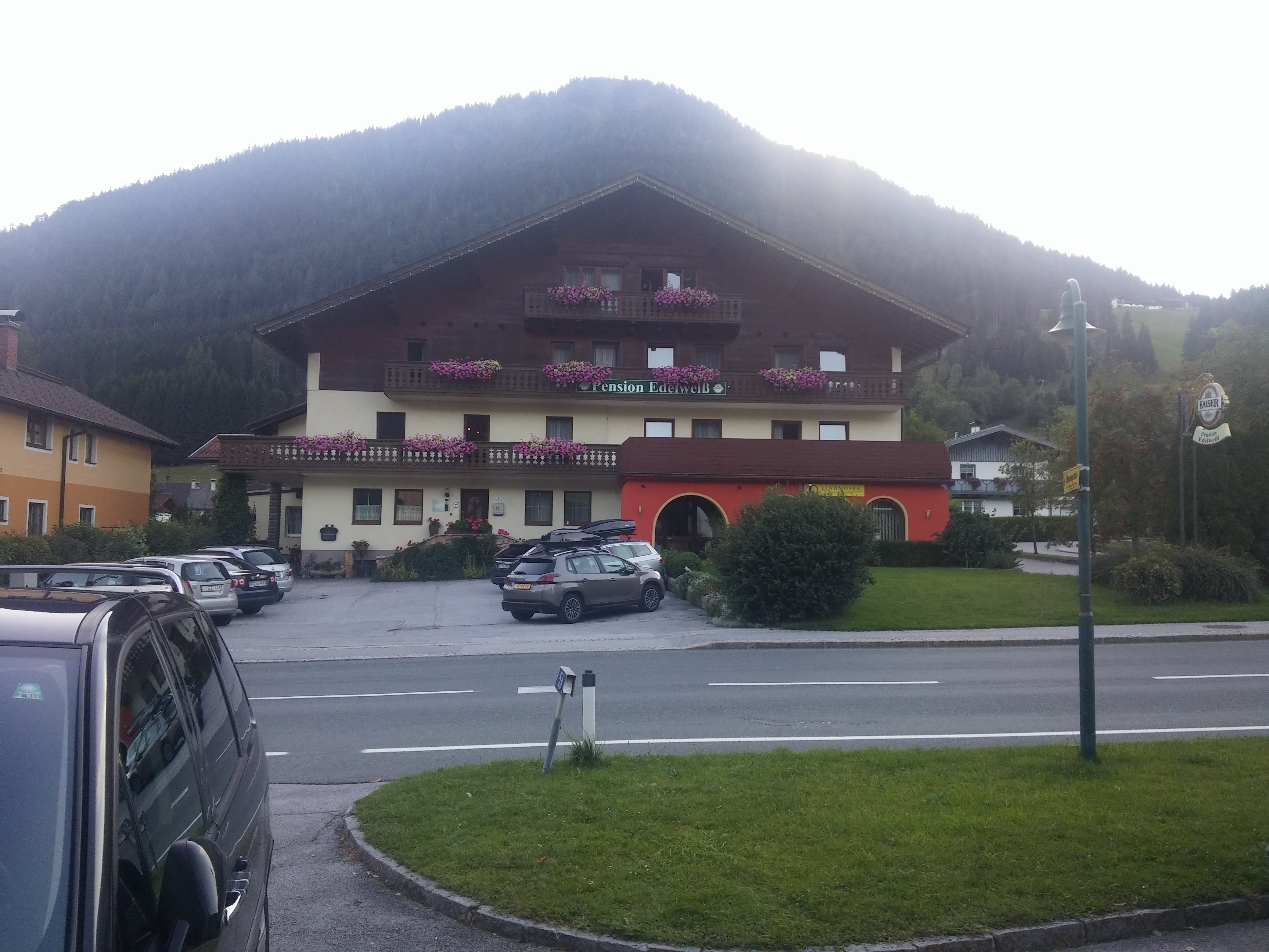 Pension Edelweiss-官方
