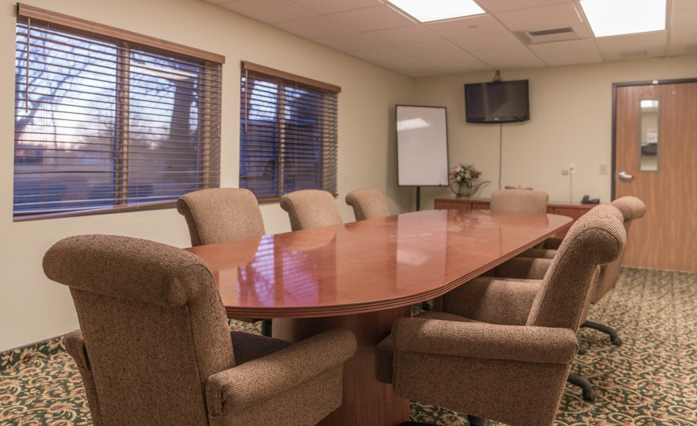 Supertel Inn & Conference Center主图