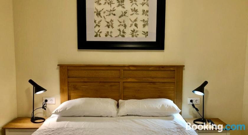 Calle Gerona Hotel-like Room