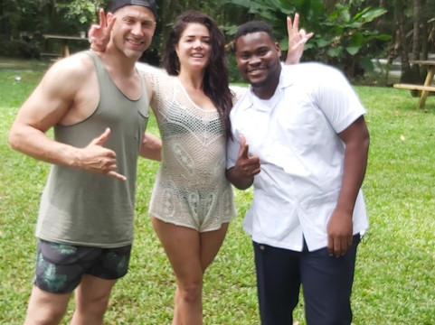 unbreakable tours and travel services