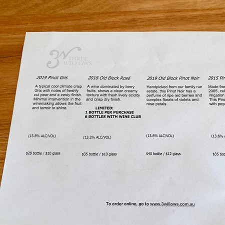 Meander Valley Vineyard-Red Hills必去景点