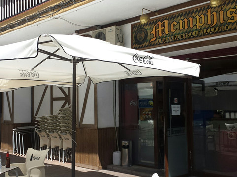 La Llagosta餐馆和美食-Frankfurt Cerveceria Memphis