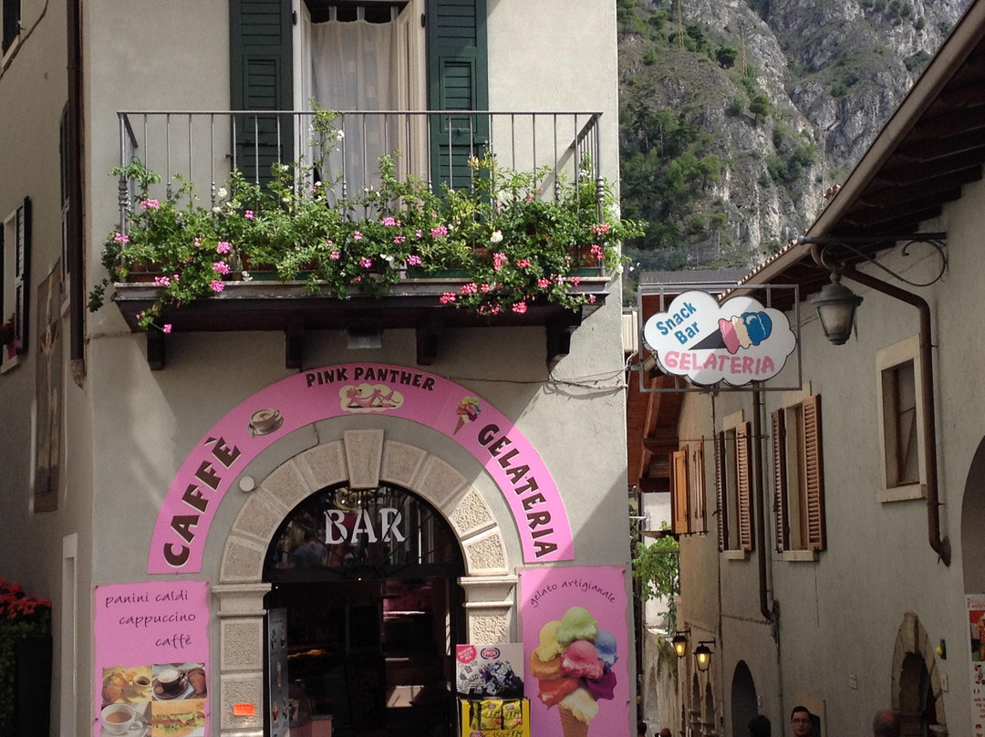 Cafè Gelateria Pink Panther