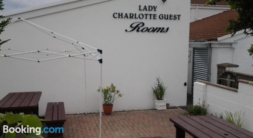 Lady Charlotte Guest Rooms主图