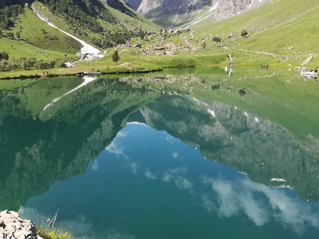 Rainbow Lake-Domel必去景点