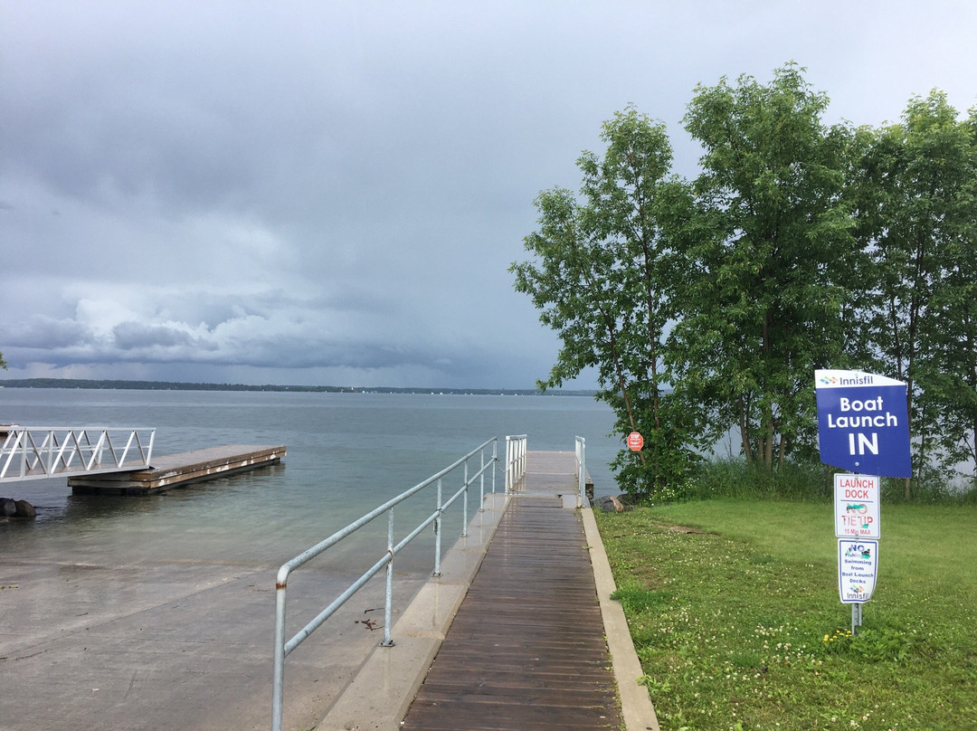 Innisfil Beach Park景点图片