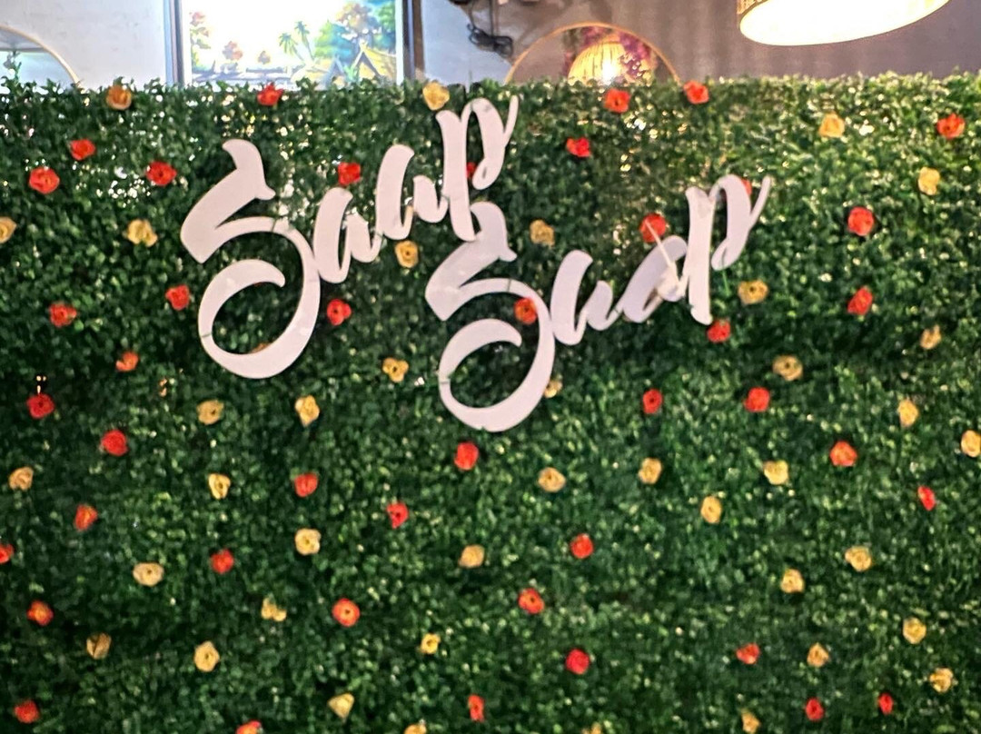 Olay's Thai Lao Cuisine