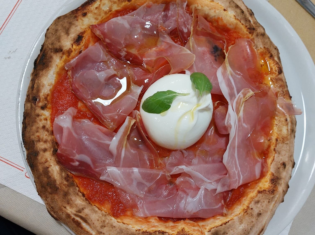 Pizzeria E Piadineria Il Camino