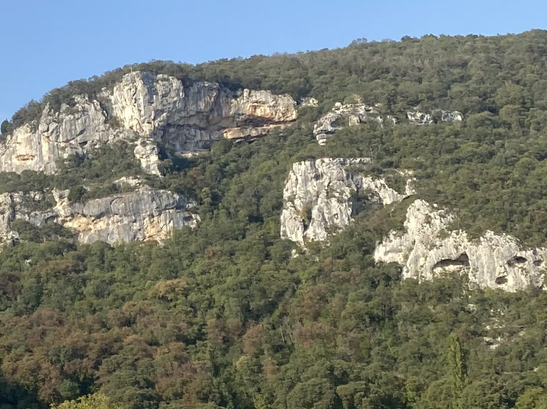 Brojo Hill