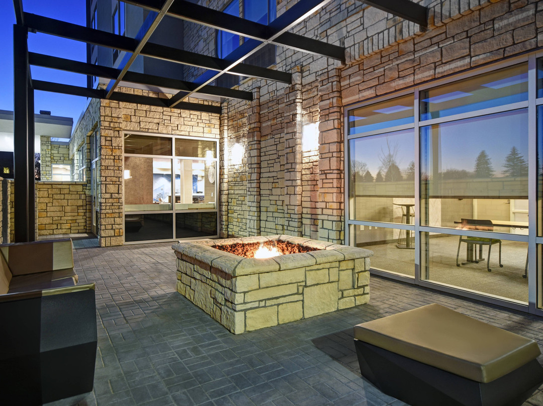 Springhill Suites St. Paul Arden Hills主图