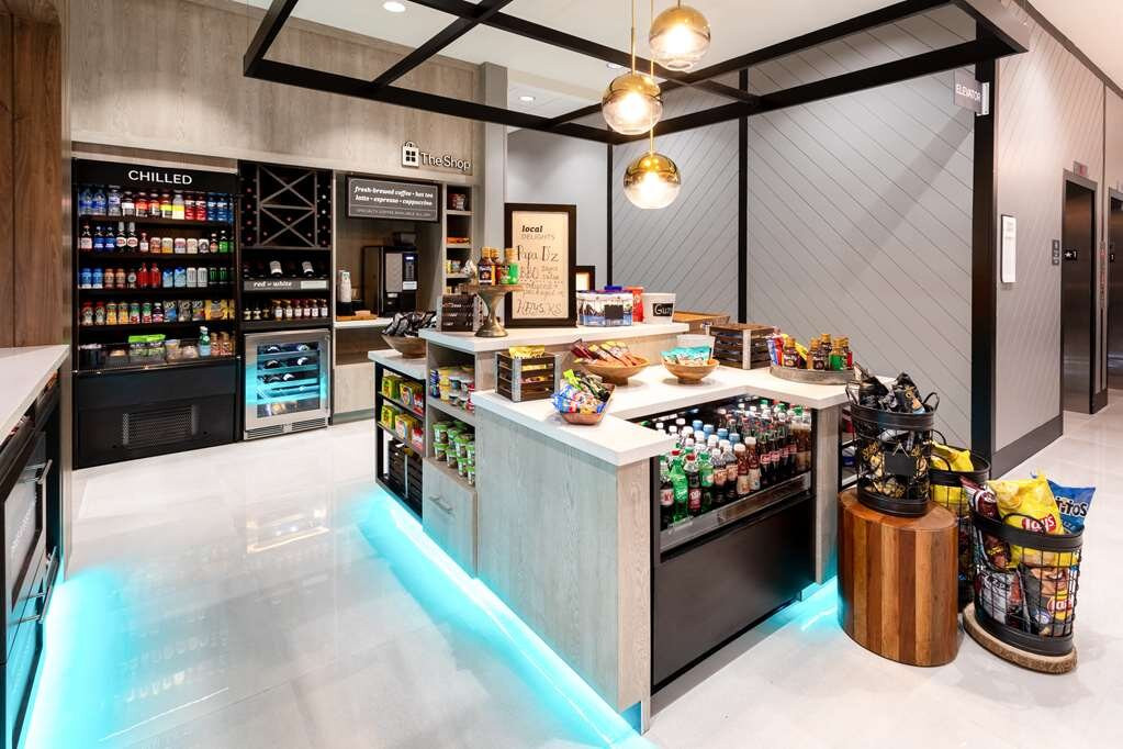 Hilton Garden Inn Hays主图