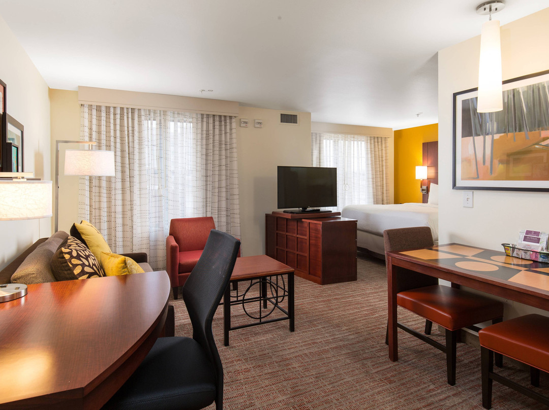 Residence Inn by Marriott Springfield Old Keene Mill主图