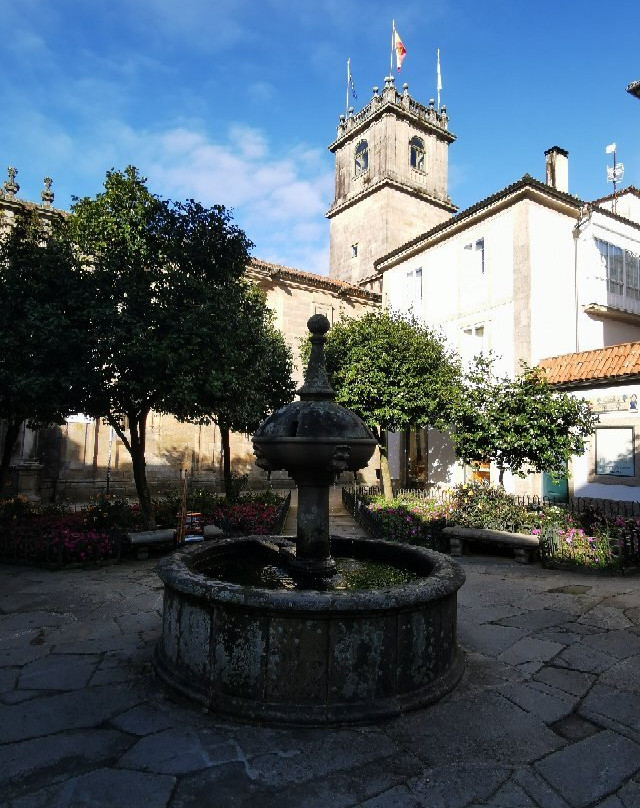 Praza de Fonseca-圣地亚哥德孔波斯特拉必去景点