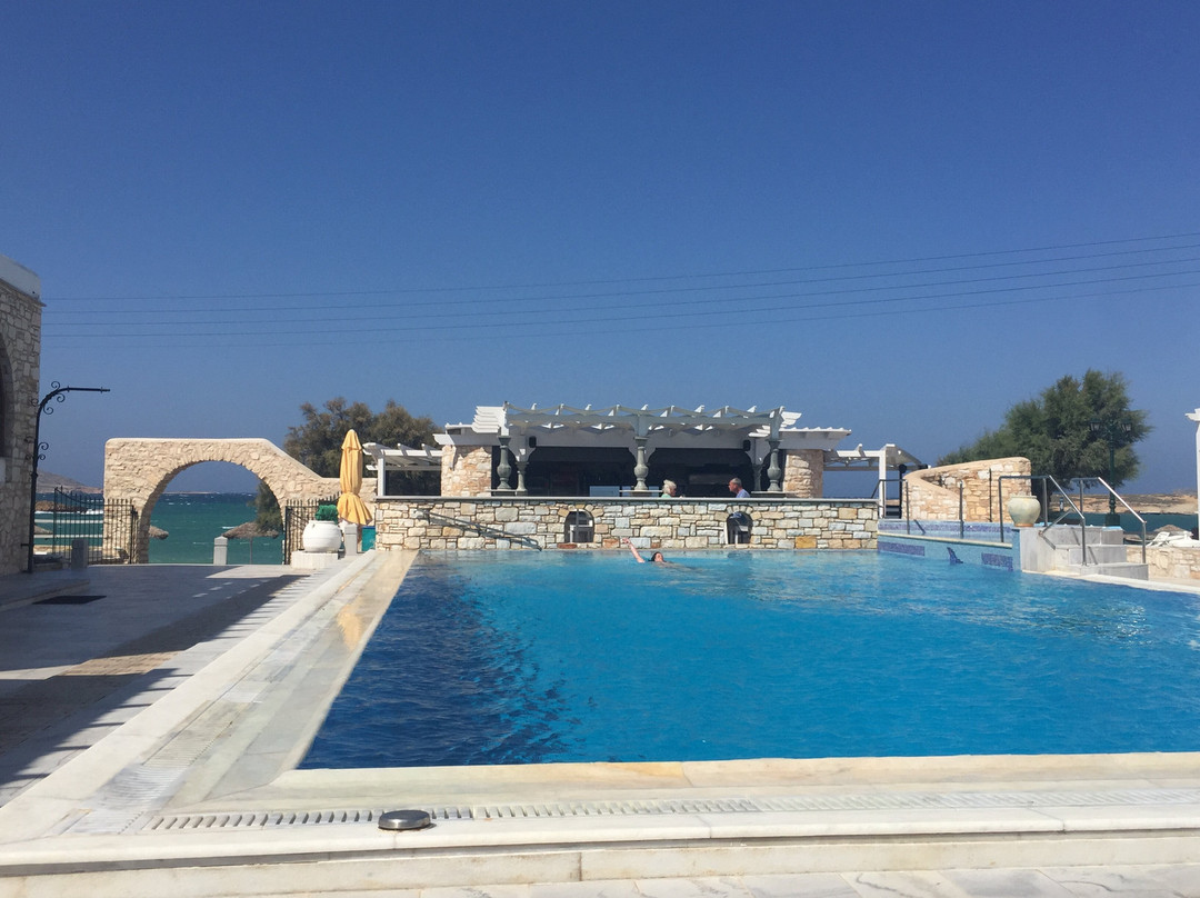 Contaratos Beach Hotel主图