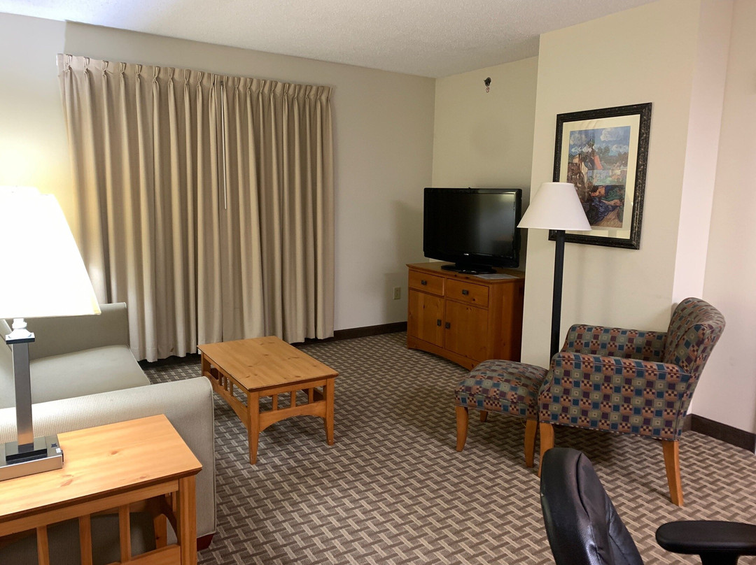 CrestHill Suites Syracuse主图