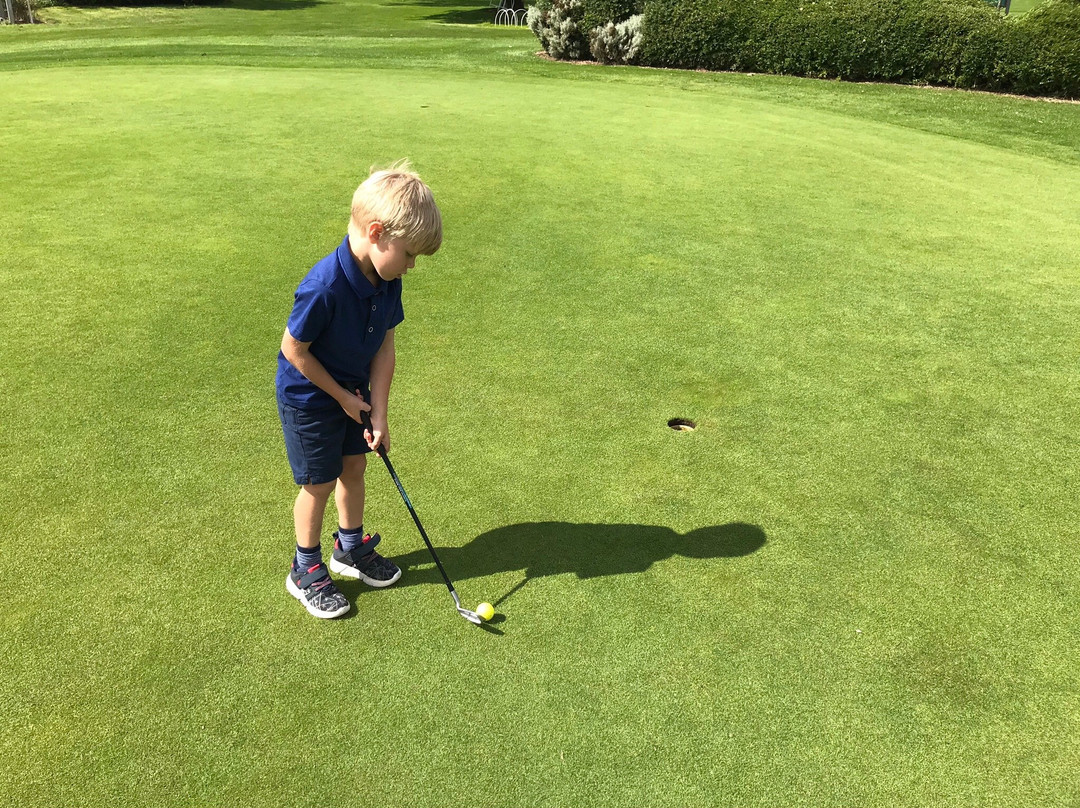 Lansdown Golf Club景点图片