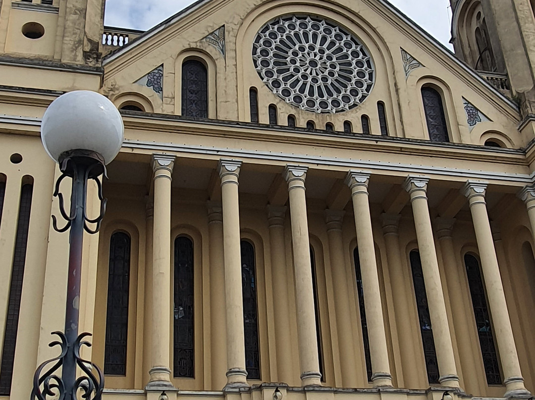 Igreja Matriz Sãoo Pedro Apostolo de Gaspar-Gaspar必去景点