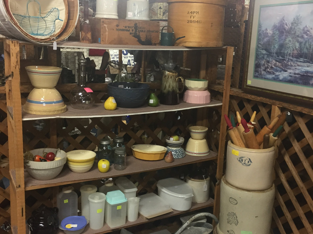 cookie's antique world