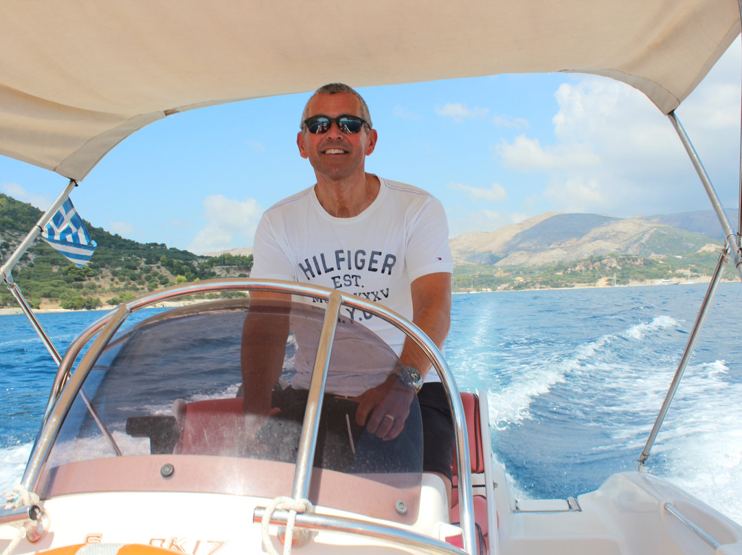 The BigBlue Motorboat Rentals-利姆尼科利必去景点