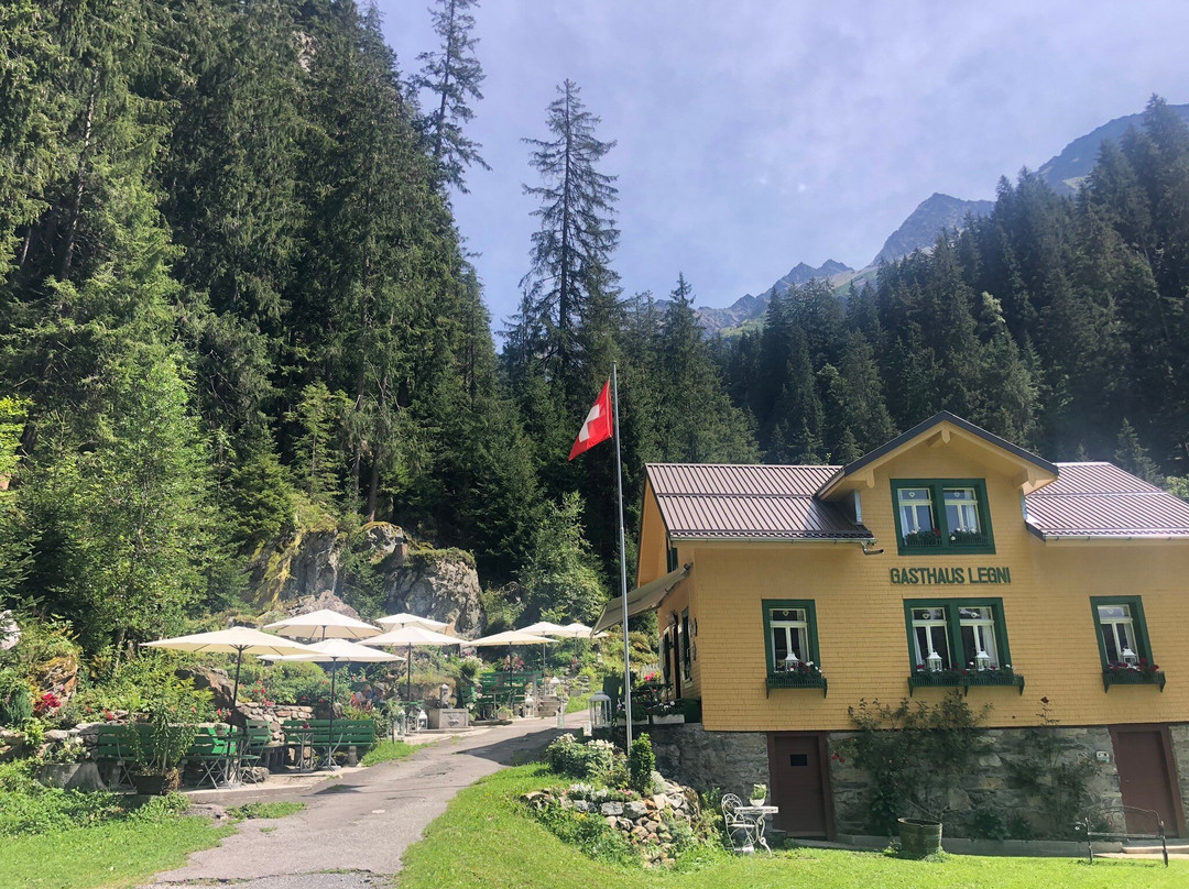Bristen旅游攻略图片