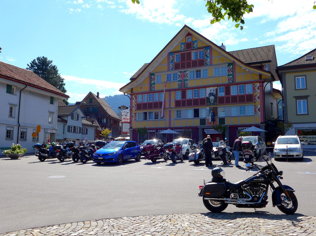 Landsgemeinde-Brunnen - Cantonal Assembly Fountain-Appenzell必去景点