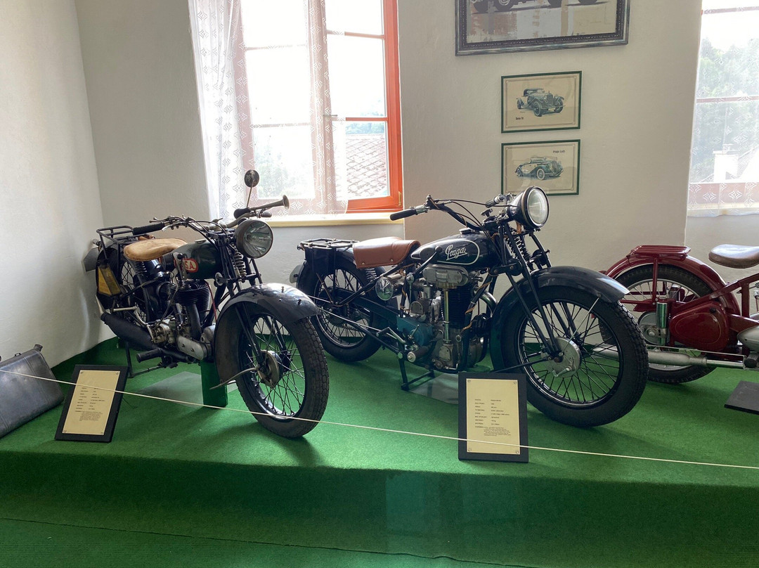 Muzeum historických motocyklů-Becov nad Teplou必去景点