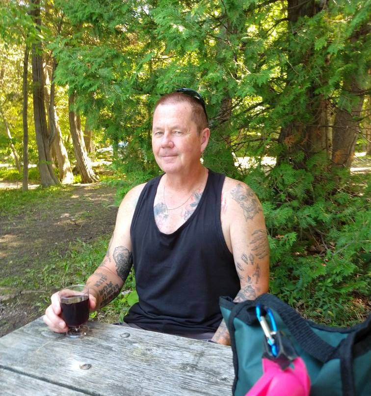 Bass Lake Provincial Park景点图片