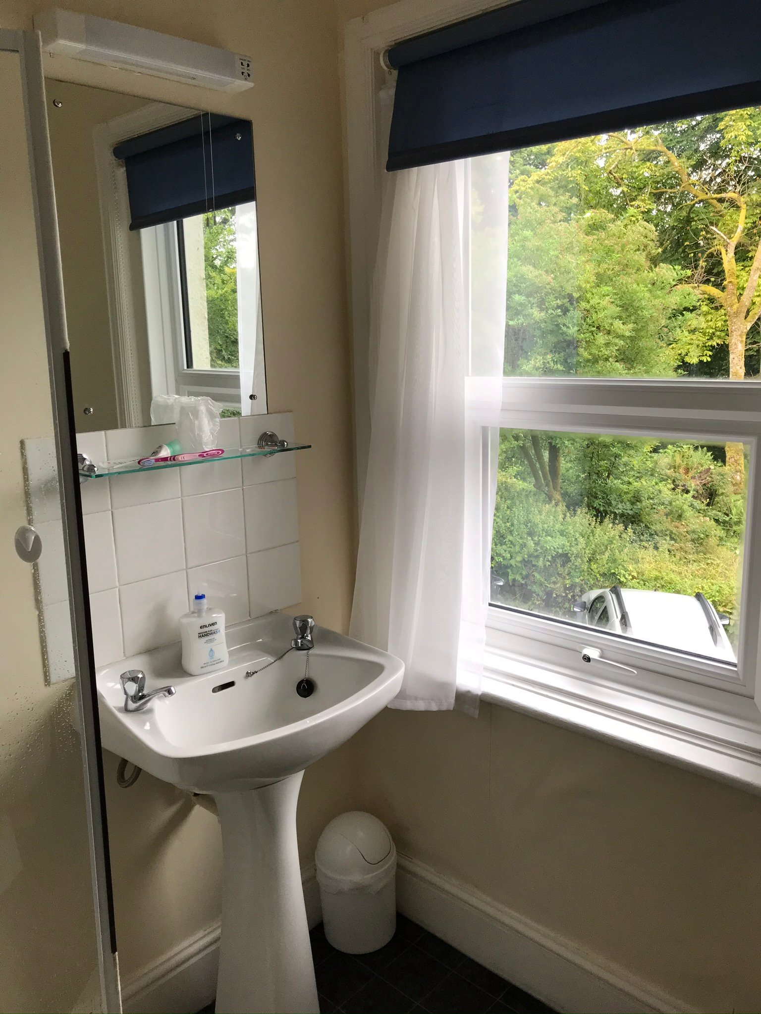 East Dart Inn-浴室