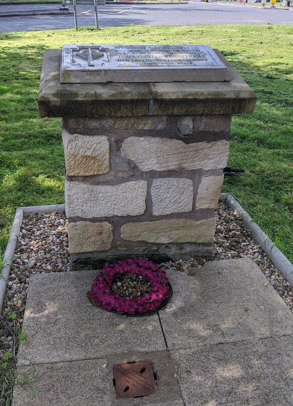 Dennyloanhead War memorial景点图片