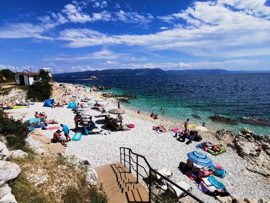 Girandella Beach-拉巴克必去景点