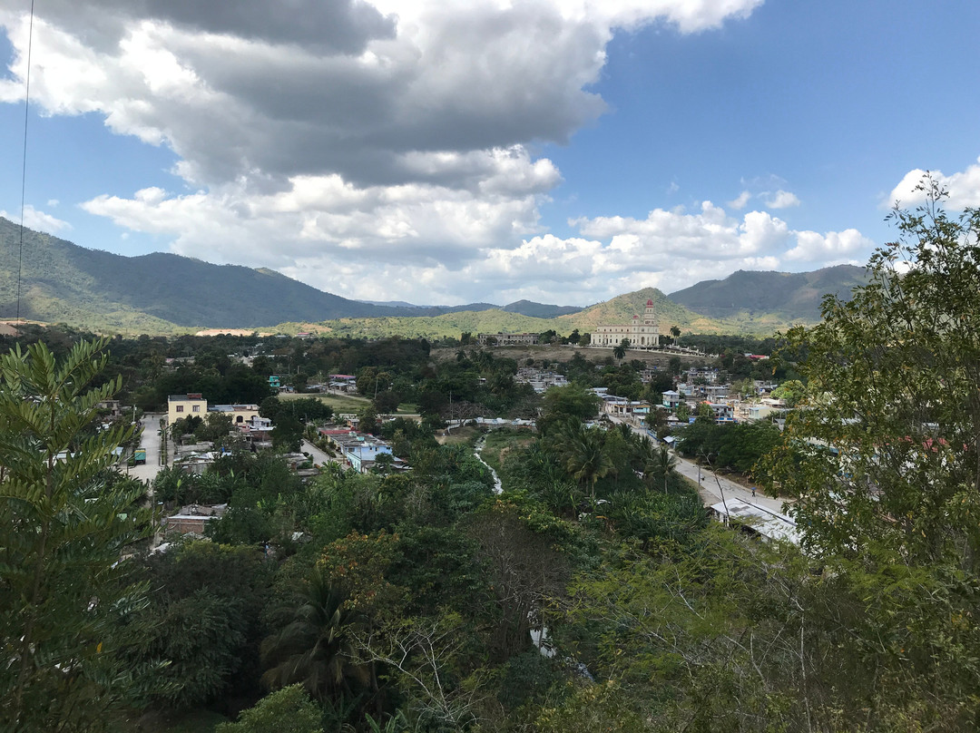 El Cobre Basilica景点图片
