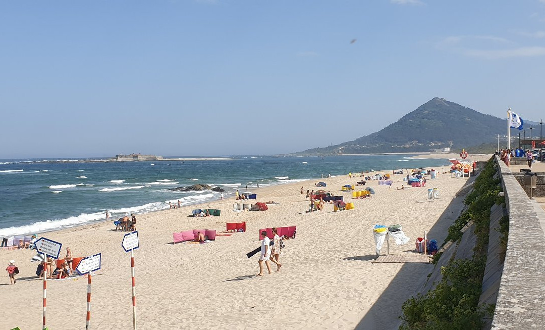 Praia de Moledo景点图片