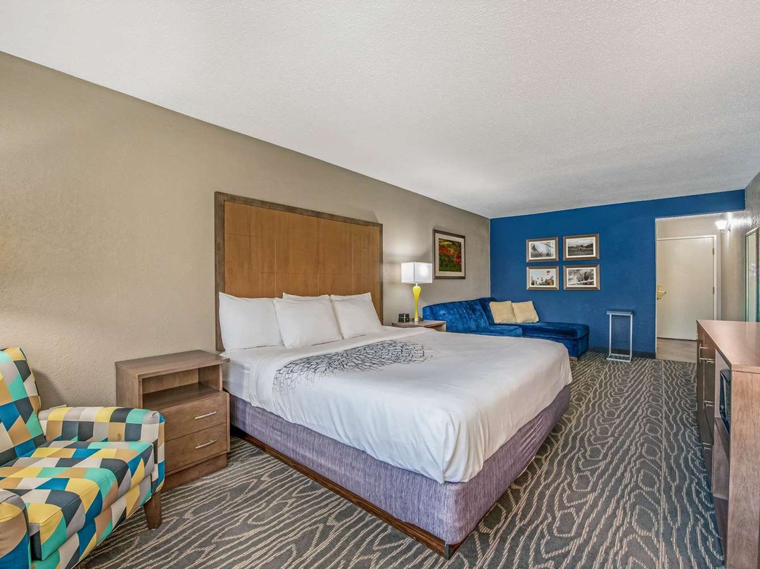 La Quinta Inn & Suites by Wyndham Dayton North - Tipp City主图