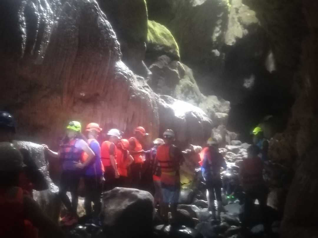 Cuevas De Bayano景点图片