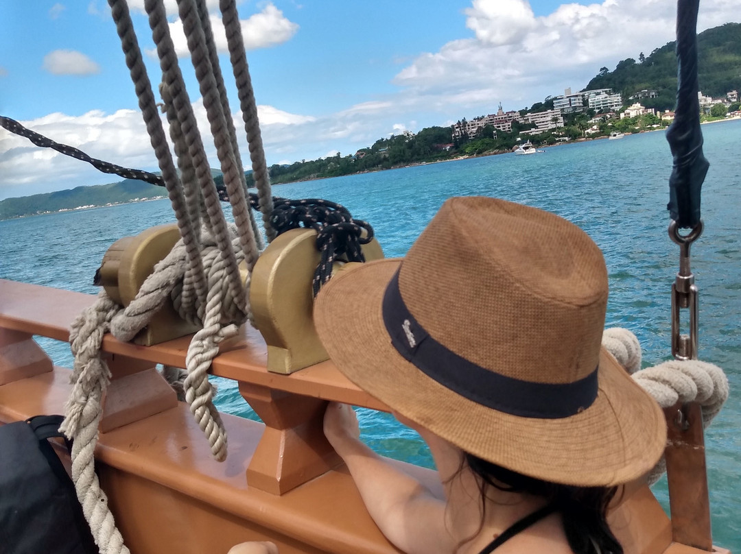 Barco Pérola Negra-弗洛里亚诺波利斯必去景点