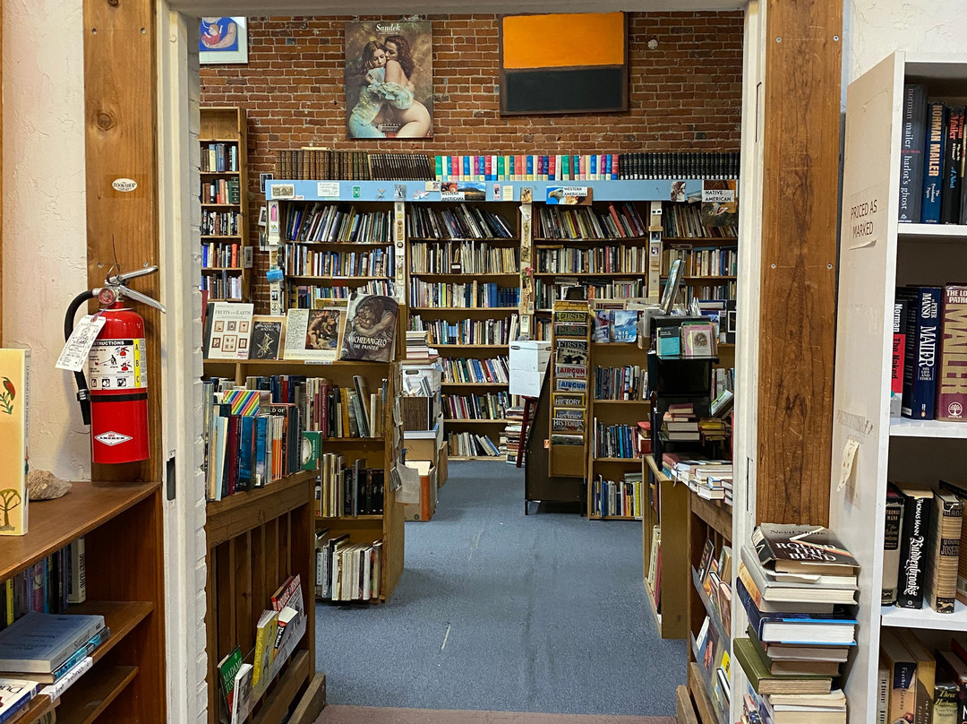 Phoenix Books景点图片