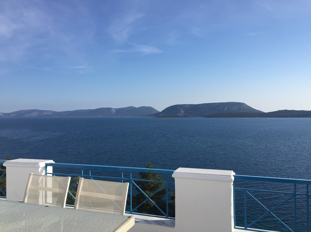 Grand Bleu Collection主图