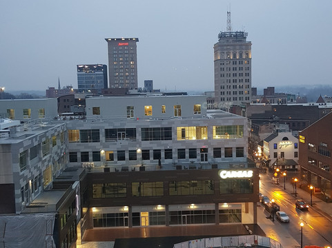 兰卡斯特假日酒店主图