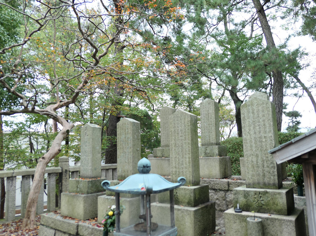 Tomb of Takeda Kounsai and Others景点图片