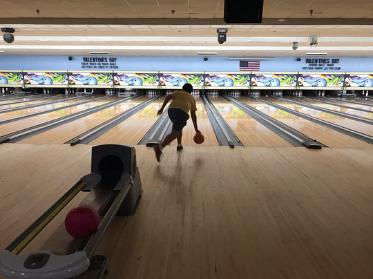 Oviedo Bowling Center-Oviedo必去景点