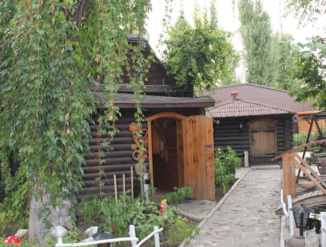 Toretsk餐馆和美食-Brevno