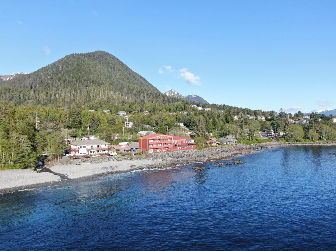 Cascade Creek Lodge主图