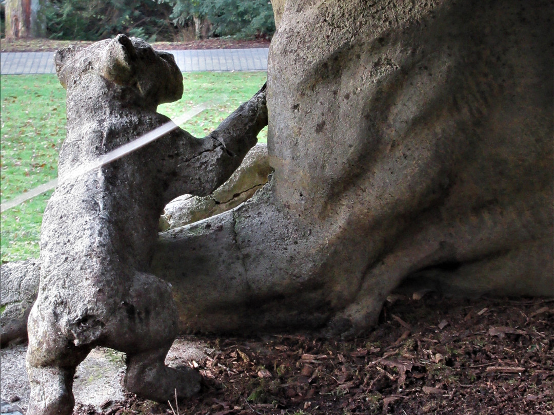 Lionne et lionceaux-Mondorf-les-Bains必去景点