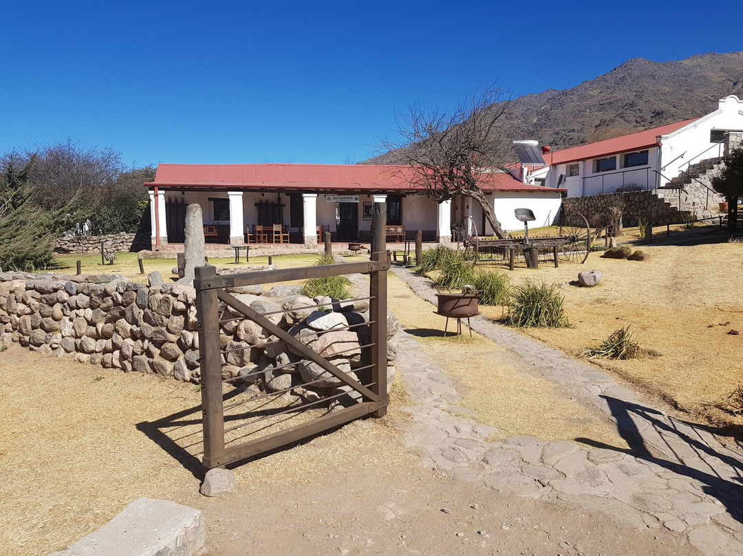 Estancia Las Carreras Jesuitica主图