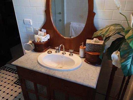 佩特圣斯阿米德尔酒厂及国宾馆主图