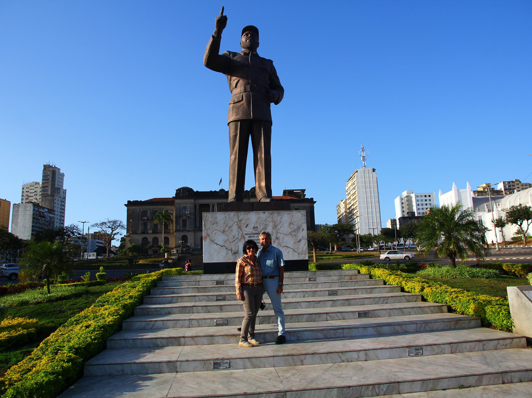 Praça da Independência-马布多必去景点