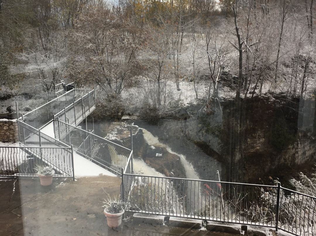 The Falls Inn & Spa主图