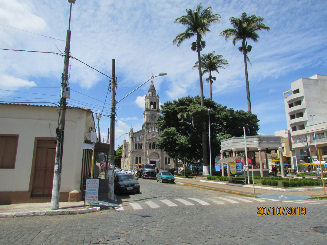 Basilica Nossa Senhora do Carmo-Borda da Mata必去景点