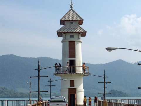 Baan Salak Petch Pier-阁仓必去景点