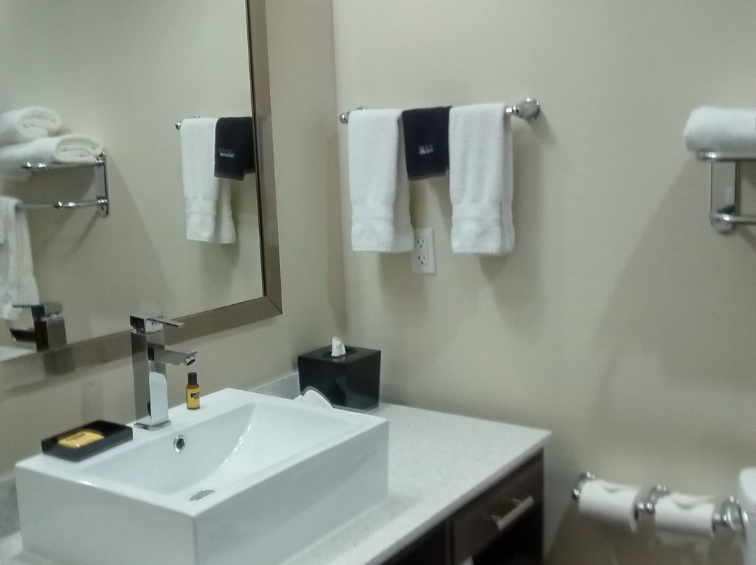 The Inn & Suites At Muskogee主图